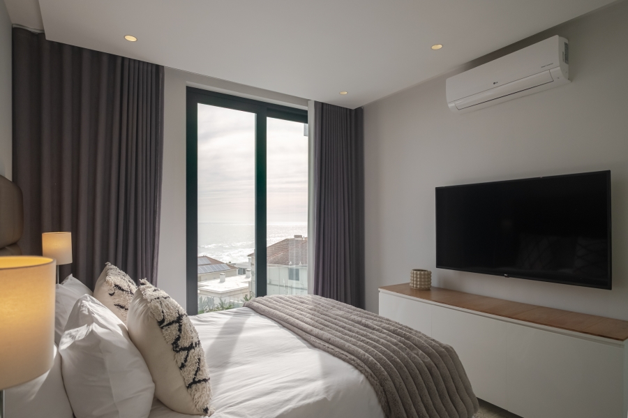 3 Bedroom Property for Sale in Bantry Bay Western Cape